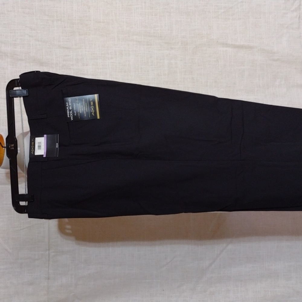 NWT Axist wool-blend flat-front dress slacks